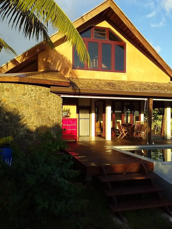 Omati Lodge Taravao